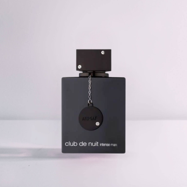 Club de Nuit Intense - Image 3